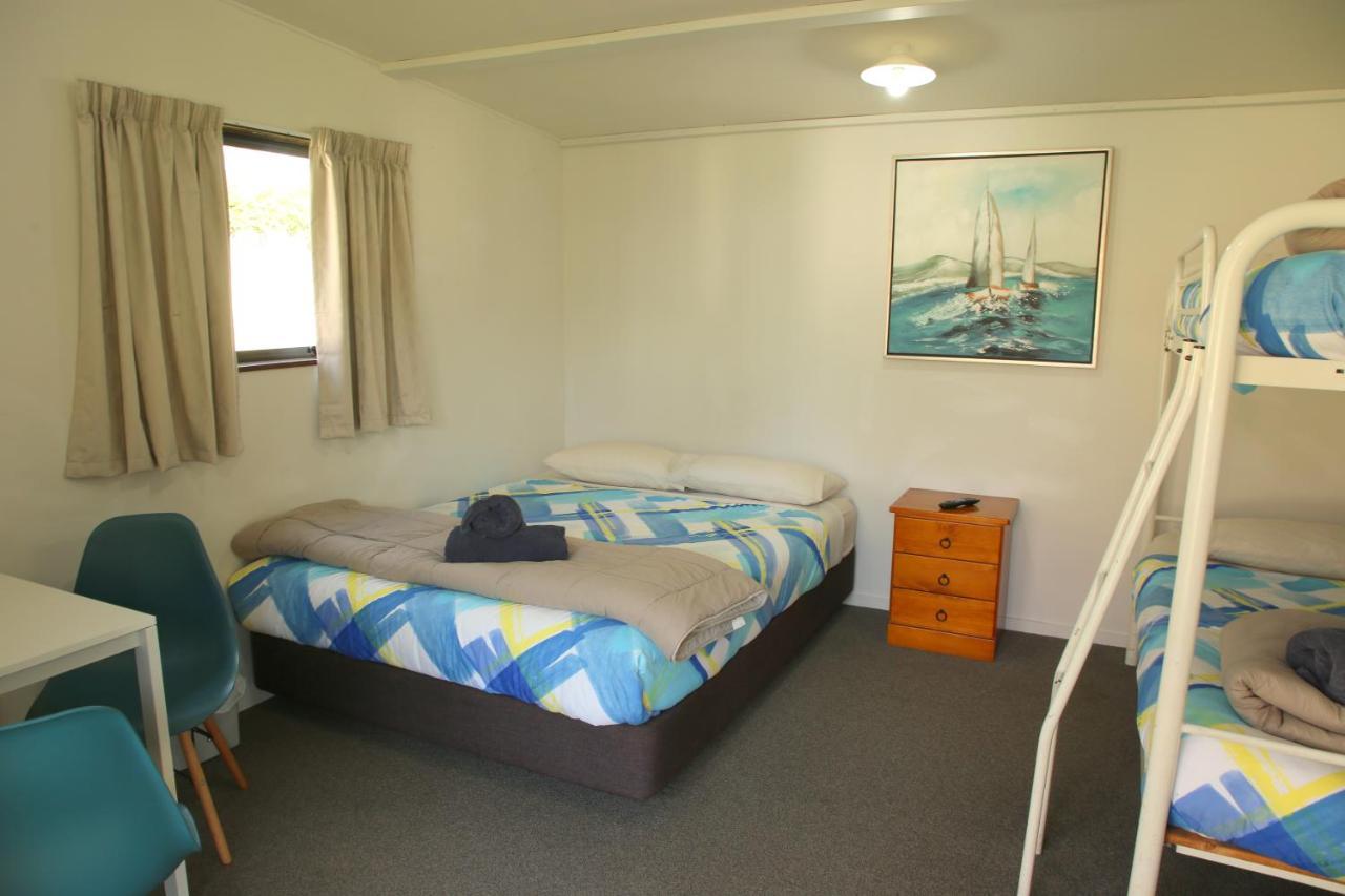 Parklands Marina Holiday Park พิคตัน ภายนอก รูปภาพ